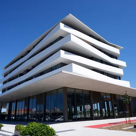 A Proa Do Moliceiro - King Bed With Mirror Appartamento Aveiro