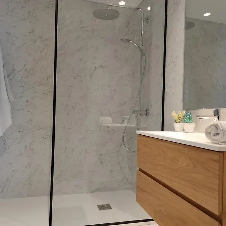 A Proa Do Moliceiro - King Bed With Mirror *