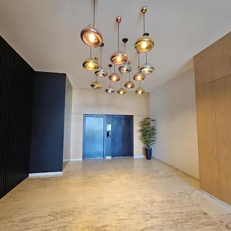 A Proa Do Moliceiro - King Bed With Mirror