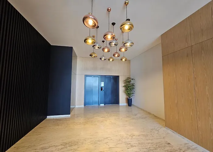 A Proa Do Moliceiro - King Bed With Mirror